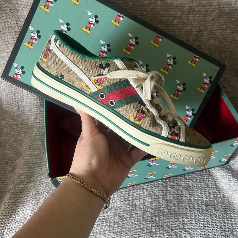 Disney X Gucci Tennis 1977 Mickey Mouse - Picture 2 of 8